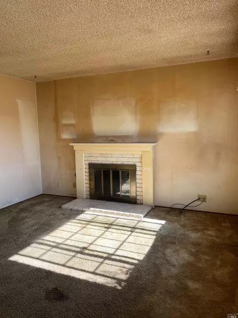 1131 Derbyshire Dr, Cupertino, CA 95014 photo 2