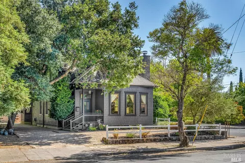 1797 Pine St, Napa, CA 94559
