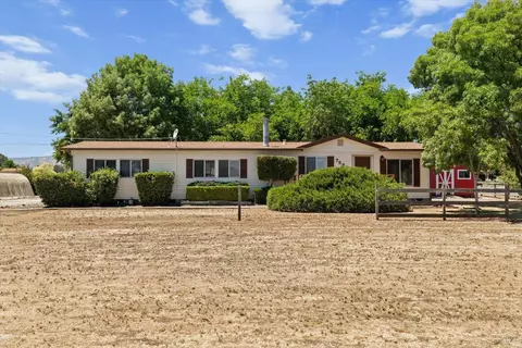 7581 Putman Rd, Vacaville, CA 95688