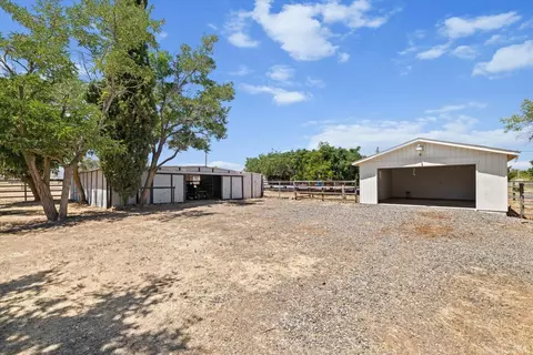 7581 Putman Rd, Vacaville, CA 95688 photo 42