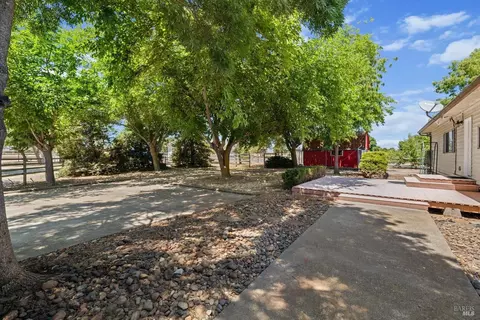 7581 Putman Rd, Vacaville, CA 95688 photo 36