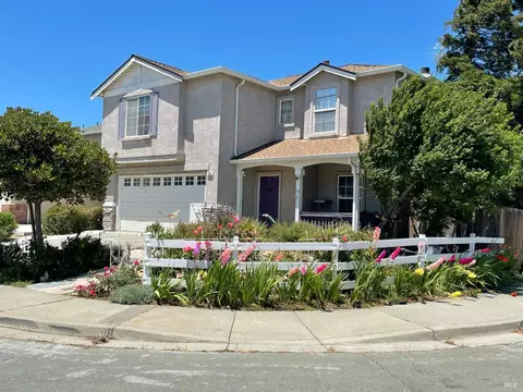 30 Heritage Rose Ln, Suisun City, CA 94585