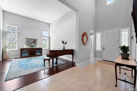 744 Elderberry Loop, Vacaville, CA 95688 photo 6