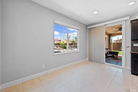 744 Elderberry Loop, Vacaville, CA 95688 photo 20
