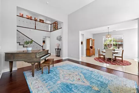 744 Elderberry Loop, Vacaville, CA 95688 photo 8