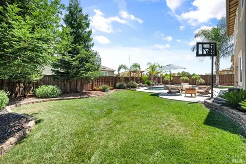 744 Elderberry Loop, Vacaville, CA 95688 photo 59