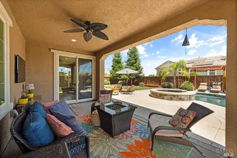 744 Elderberry Loop, Vacaville, CA 95688 photo 52