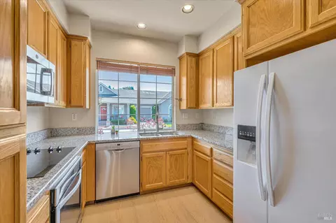 767 Glen Miller Dr, Windsor, CA 95492 photo 11