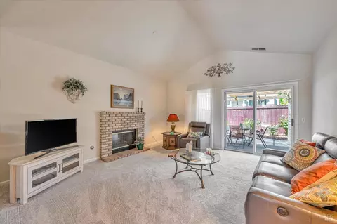 767 Glen Miller Dr, Windsor, CA 95492 photo 5