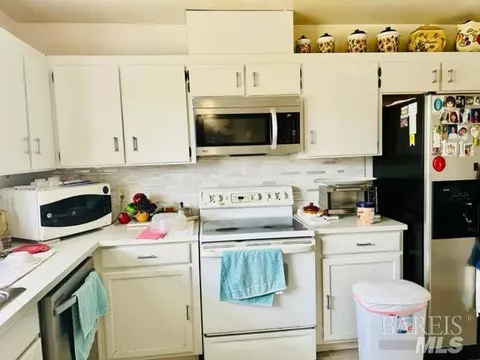 130 Doreen Ct, Vallejo, CA 94589 photo 8