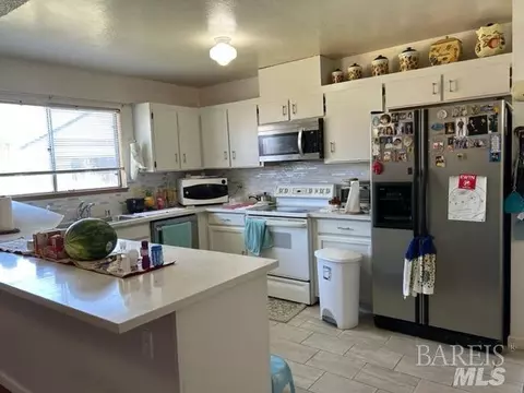 130 Doreen Ct, Vallejo, CA 94589 photo 4