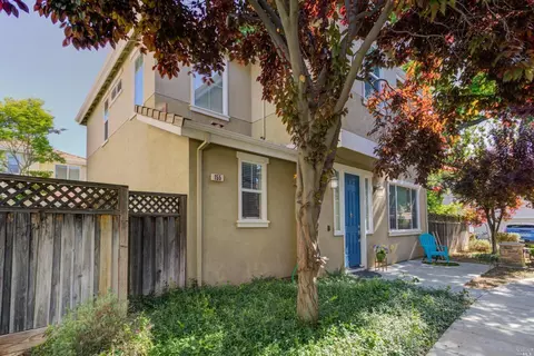 155 Coulter Way, Vacaville, CA 95687