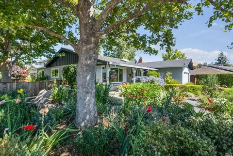 514 Tamarack Dr, San Rafael, CA 94903