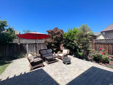 8741 Holly Leaf Dr, Windsor, CA 95492 photo 10
