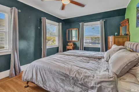 33 B St, Vallejo, CA 94590 photo 10