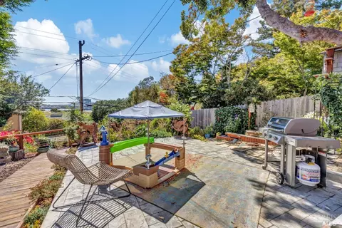 33 B St, Vallejo, CA 94590 photo 18