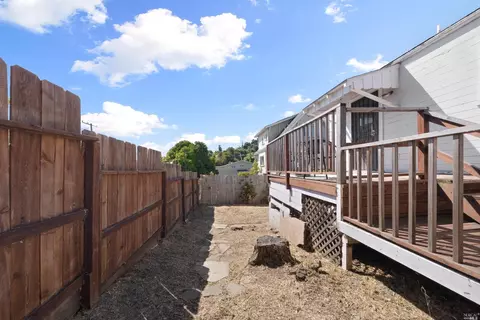 548 3rd St, Vallejo, CA 94590 photo 14