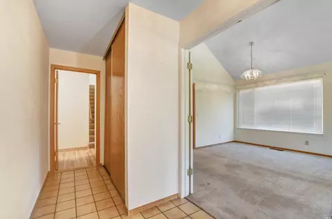 635 Anthony Ct, Sonoma, CA 95476 photo 6