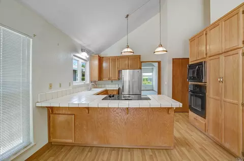 635 Anthony Ct, Sonoma, CA 95476 photo 23