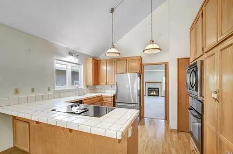 635 Anthony Ct, Sonoma, CA 95476 photo 9