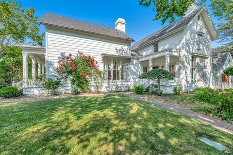 523 B St, Petaluma, CA 94952 photo 3
