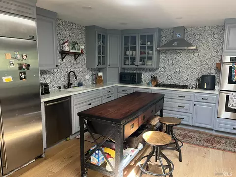 1098 N Thompson Rd, Lafayette, CA 94549 photo 3