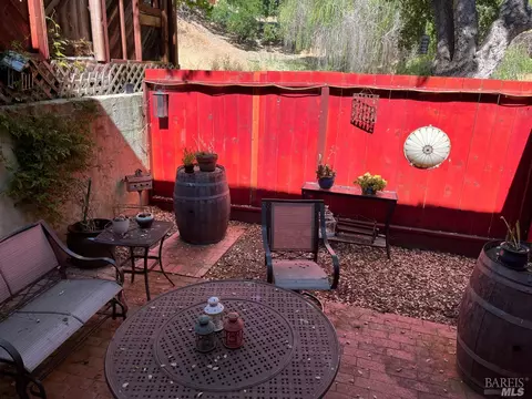 1098 N Thompson Rd, Lafayette, CA 94549 photo 23