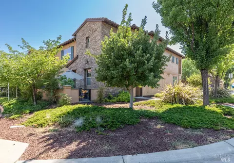 165 Stonegate Cir #A, Cloverdale, CA 95425 photo 3