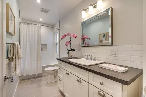 2249 Adrian St, Napa, CA 94558 photo 11