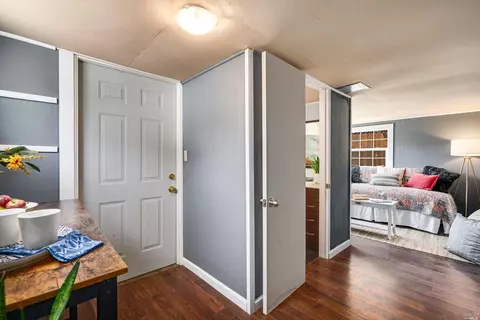 2249 Adrian St, Napa, CA 94558 photo 20