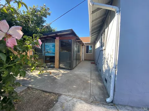 3919 Georgia St, Vallejo, CA 94591 photo 9