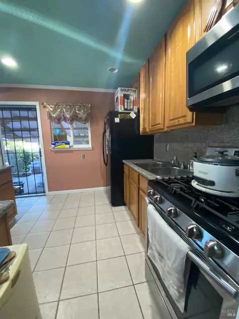 3919 Georgia St, Vallejo, CA 94591 photo 17
