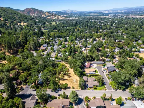 0 W Clay St, Ukiah, CA 95482 photo 5