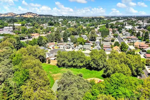 1186 Devonshire Dr, Vacaville, CA 95687 photo 87