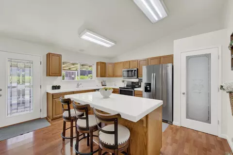 1186 Devonshire Dr, Vacaville, CA 95687 photo 39