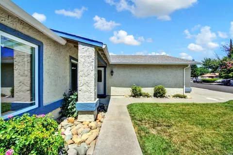 1186 Devonshire Dr, Vacaville, CA 95687 photo 16