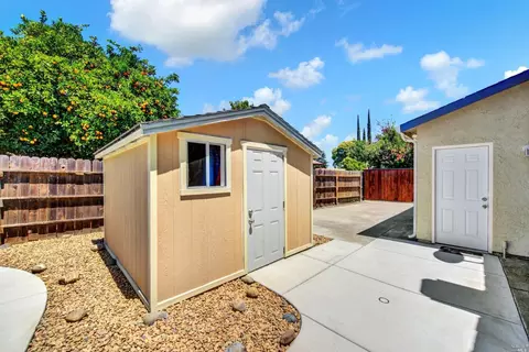 1186 Devonshire Dr, Vacaville, CA 95687 photo 83