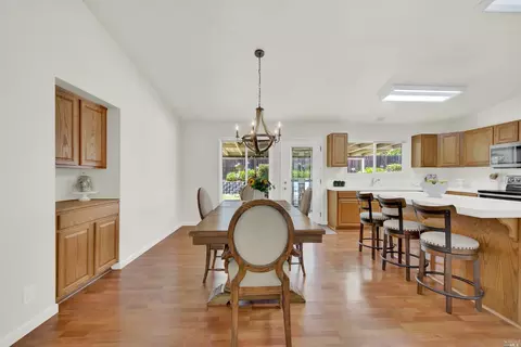 1186 Devonshire Dr, Vacaville, CA 95687 photo 25