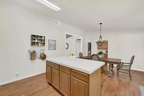 1186 Devonshire Dr, Vacaville, CA 95687 photo 34