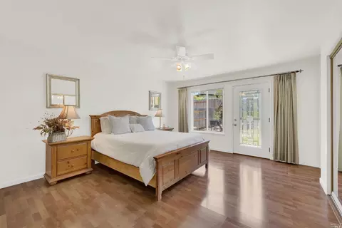 1186 Devonshire Dr, Vacaville, CA 95687 photo 43