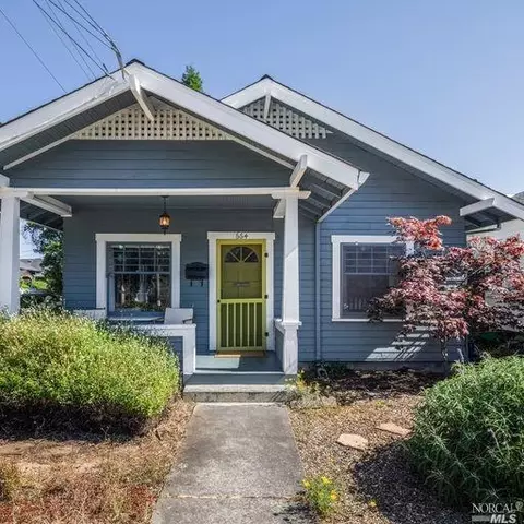 664 NE Charles St, Santa Rosa, CA 95404