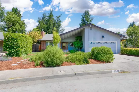 6521 Stonecroft Ter, Santa Rosa, CA 95409