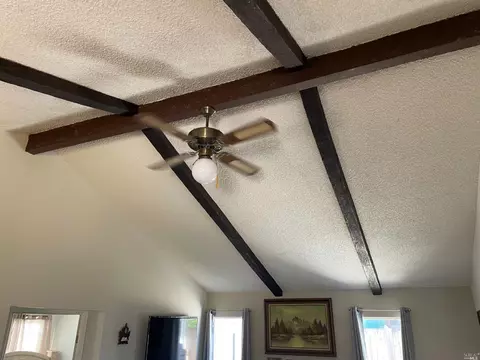 233 Auburn Dr, Vallejo, CA 94589 photo 4