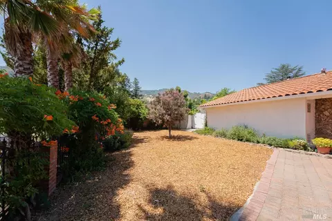 220 Gobalet Ln, Ukiah, CA 95482 photo 39