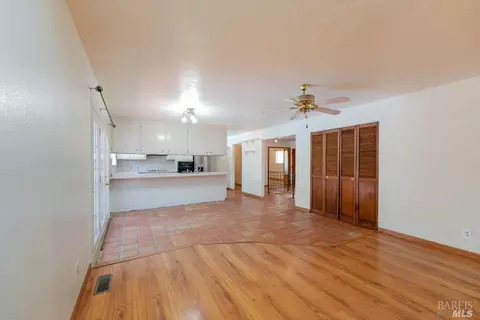 220 Gobalet Ln, Ukiah, CA 95482 photo 6