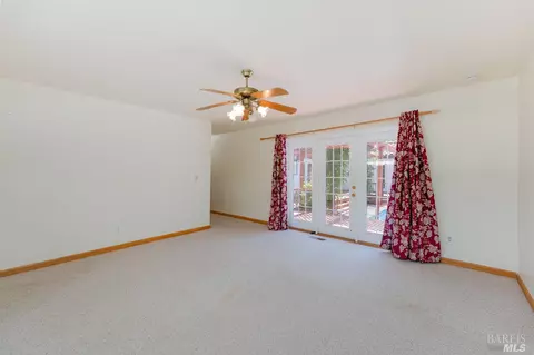 220 Gobalet Ln, Ukiah, CA 95482 photo 19