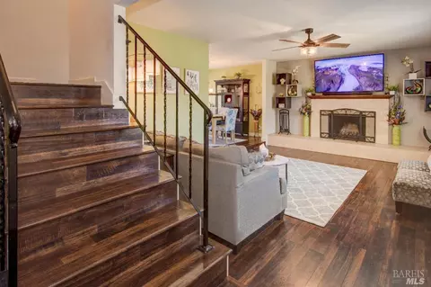 117 Skyway Dr, Vallejo, CA 94591 photo 5