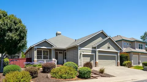 1130 Rachael Ln, Windsor, CA 95492