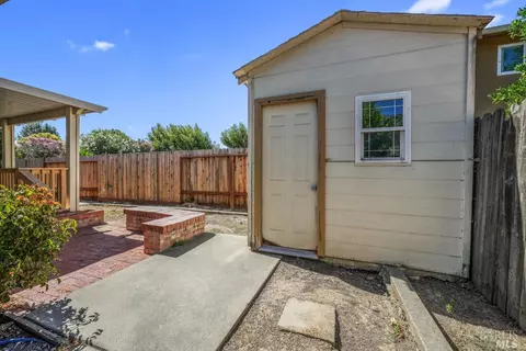581 Lewis Ct, Fairfield, CA 94533 photo 36