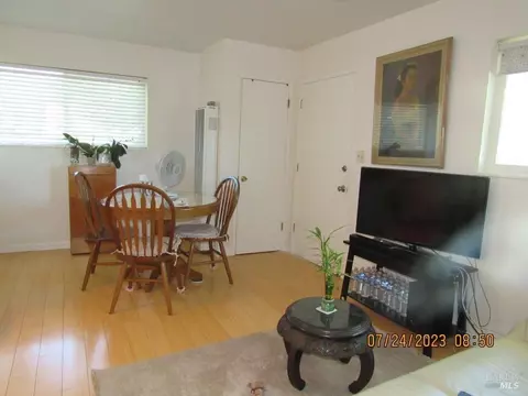 737 S Oak St, Ukiah, CA 95482 photo 13